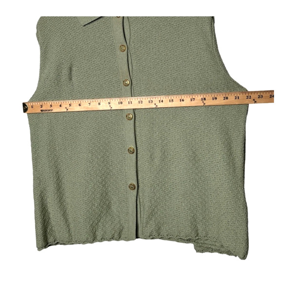 St. John Woman's 12 Santana Knit $990 Wool Cardigan Sweater Button Up Sage Green - Picture 7 of 7